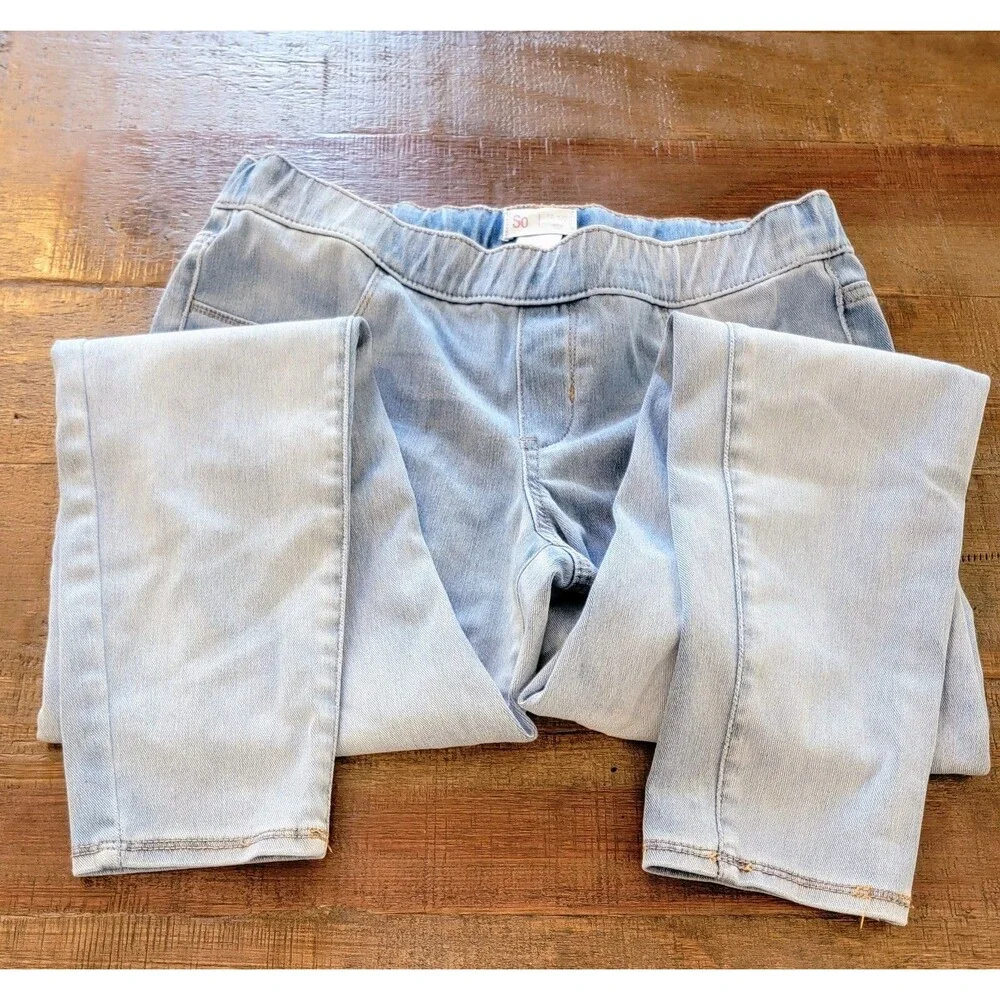 SO Girls Light Blue Denim Jeans Pull-On Tapered Leg Size 16.5
